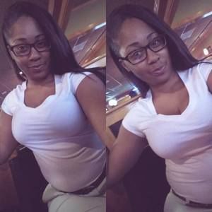 Meet your Posher, Dee